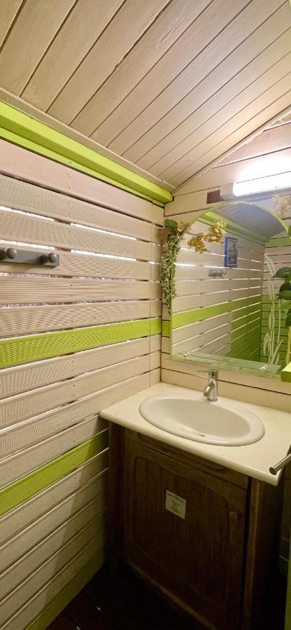Location Gite Bungalow A 70M De La Plage Буйянт Екстериор снимка
