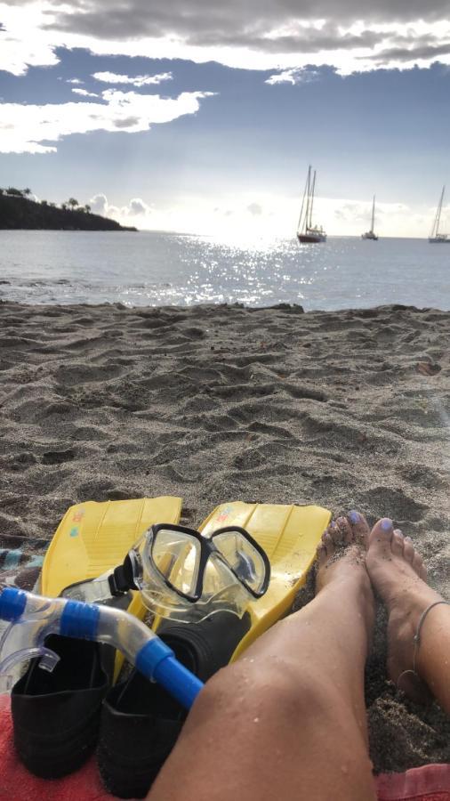 Location Gite Bungalow A 70M De La Plage Буйянт Екстериор снимка